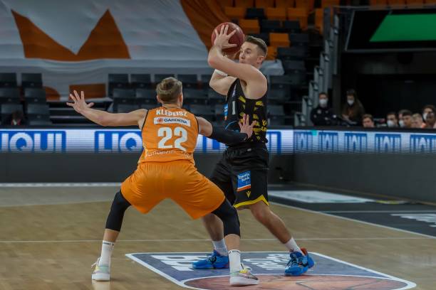 多人才进入 多人才进入