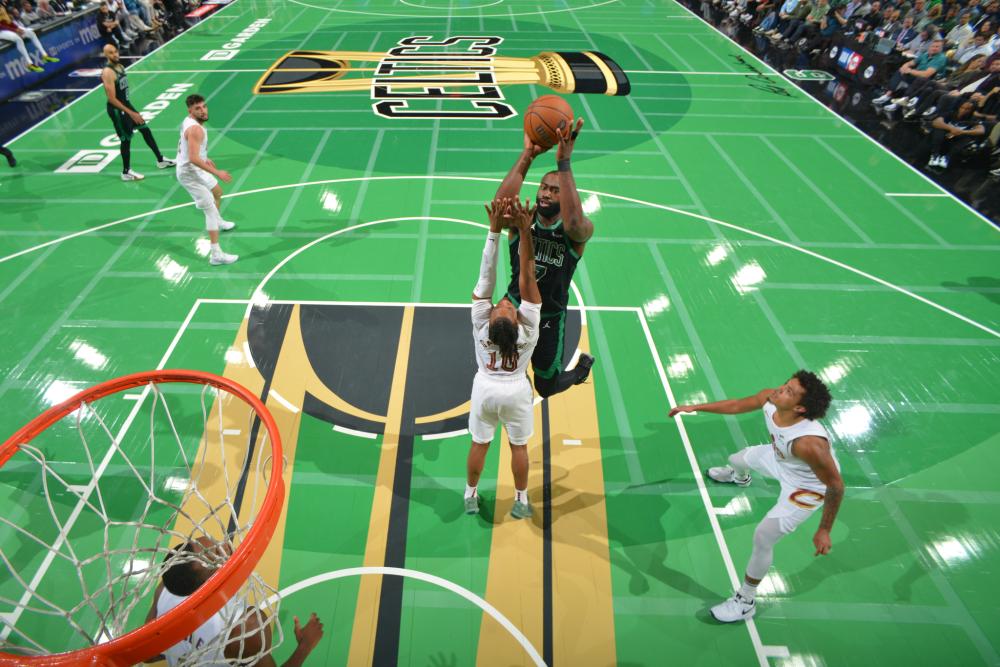 她们不仅是 她们不仅是