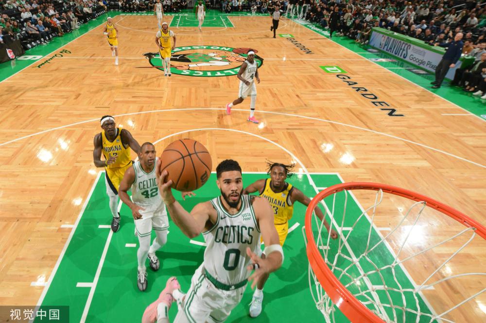 也是对湖人 也是对湖人