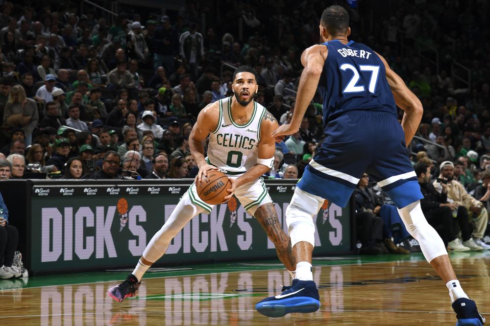 球员疲于奔 球员疲于奔