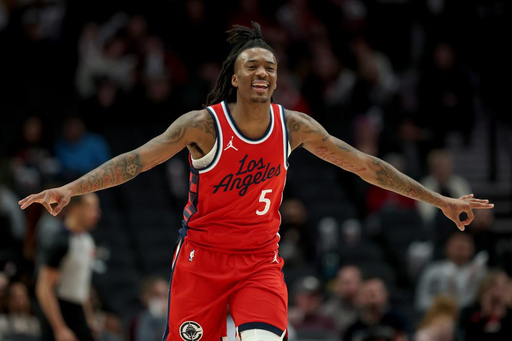 之间的体育 之间的体育