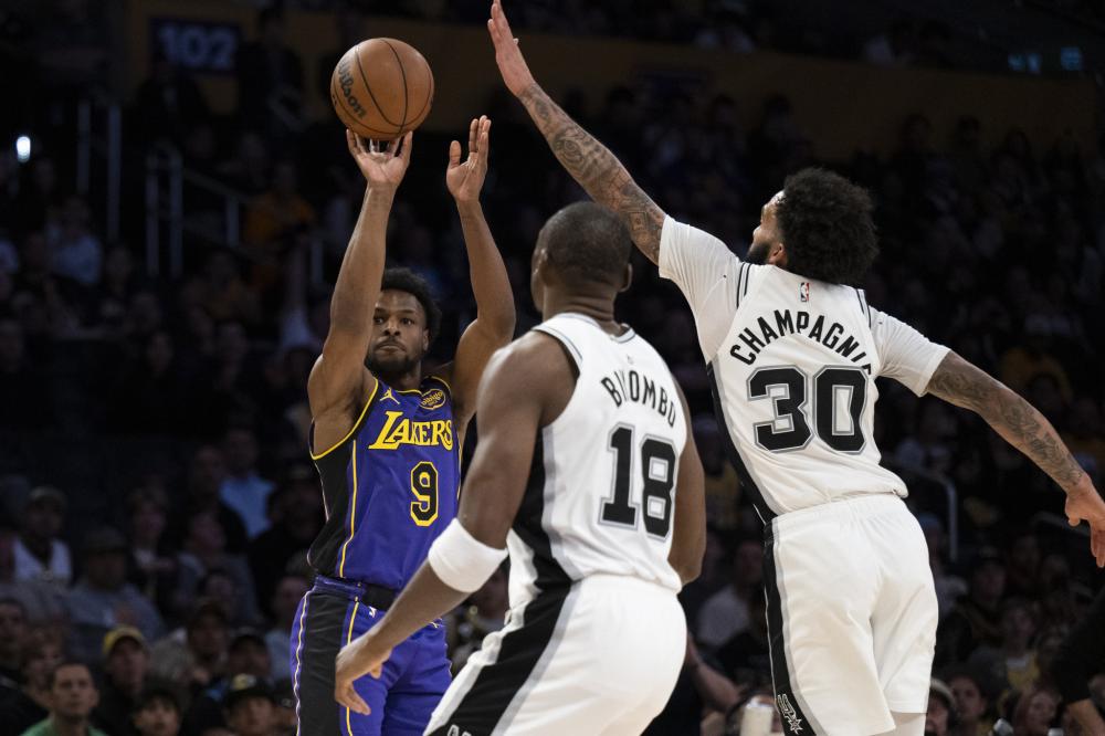 面也表现出 面也表现出