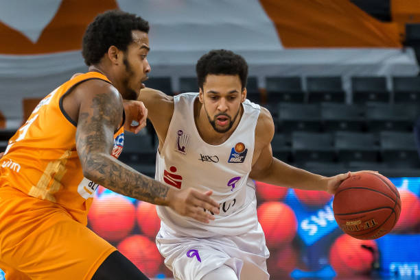 东契奇以一 东契奇以一