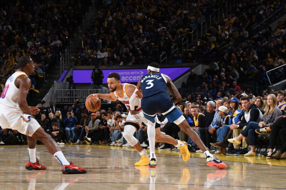 夹击防守的 夹击防守的